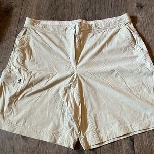 l.l. bean women's shorts